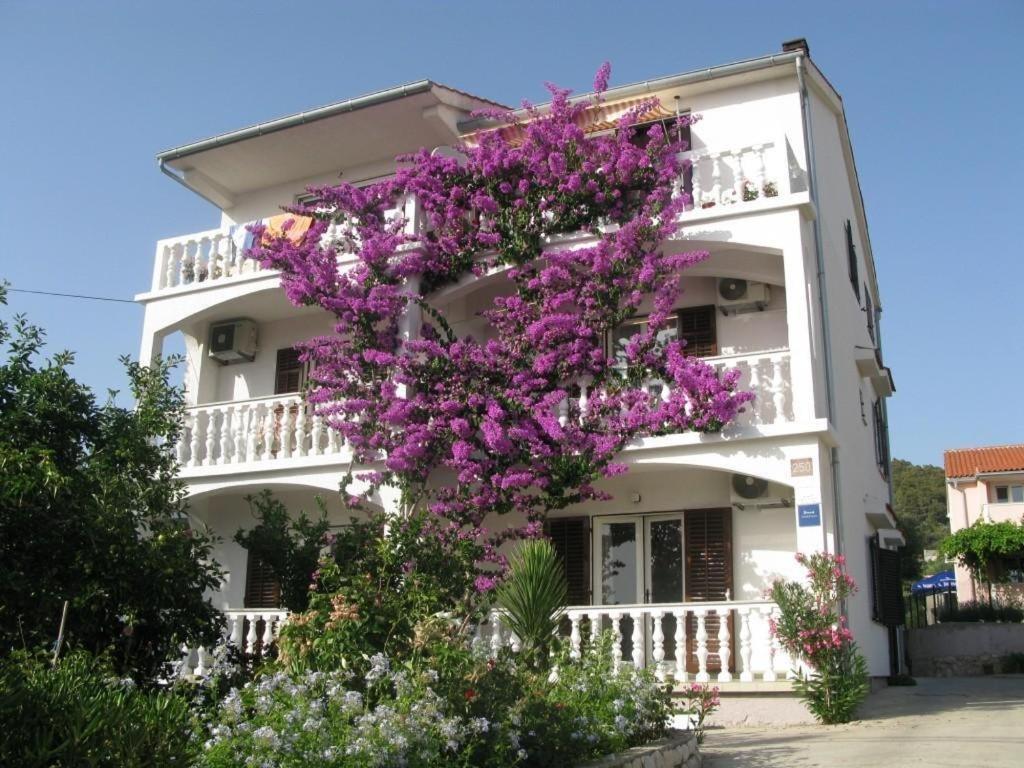 Apartments By The Sea Barbat, Rab - 17620 Barbat na Rabu Buitenkant foto