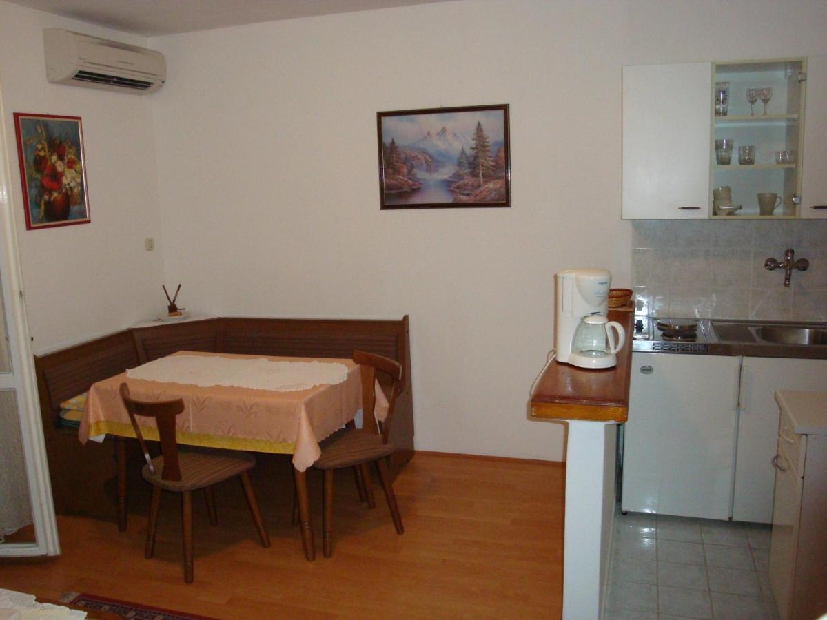 Apartments By The Sea Barbat, Rab - 17620 Barbat na Rabu Buitenkant foto