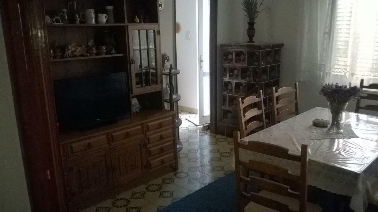Apartments By The Sea Barbat, Rab - 17620 Barbat na Rabu Buitenkant foto