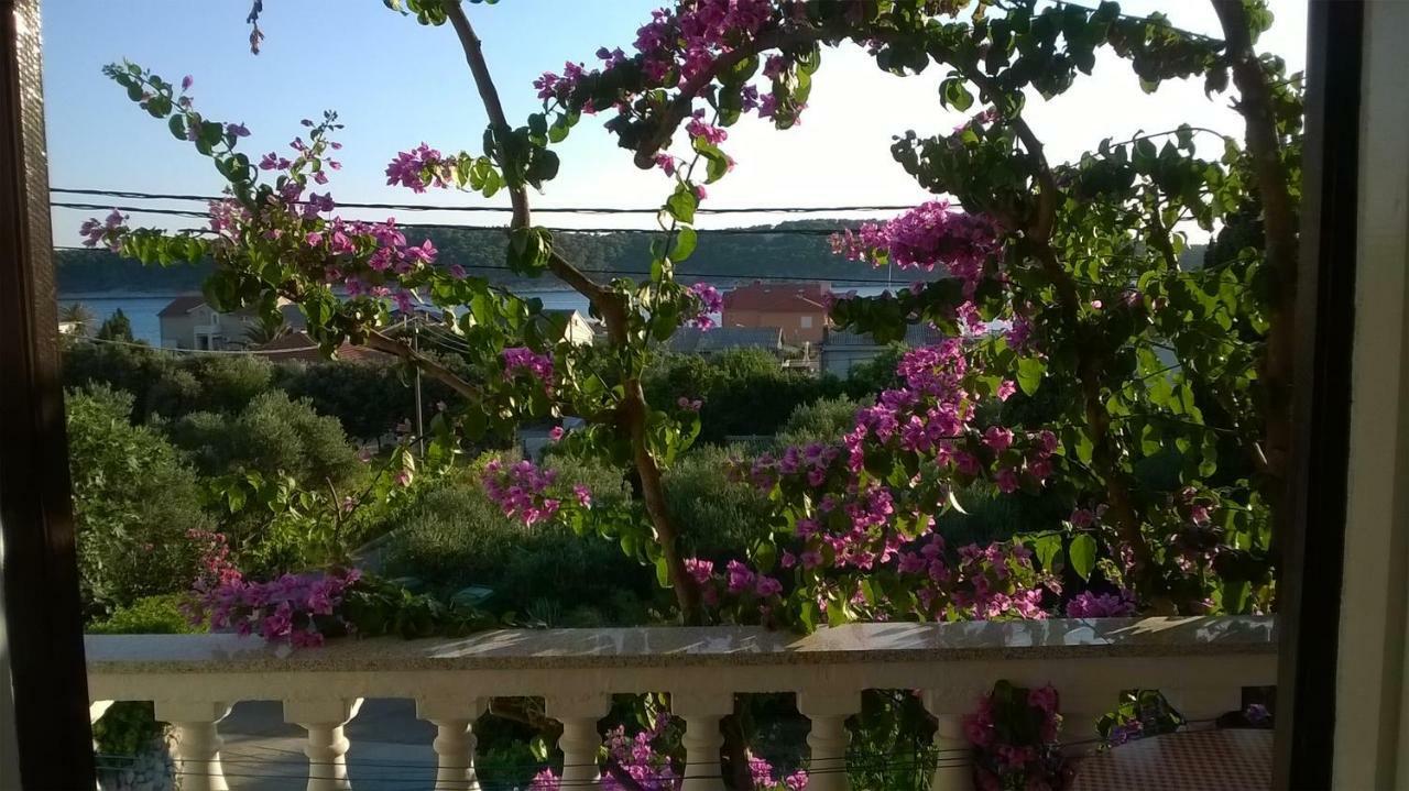 Apartments By The Sea Barbat, Rab - 17620 Barbat na Rabu Buitenkant foto